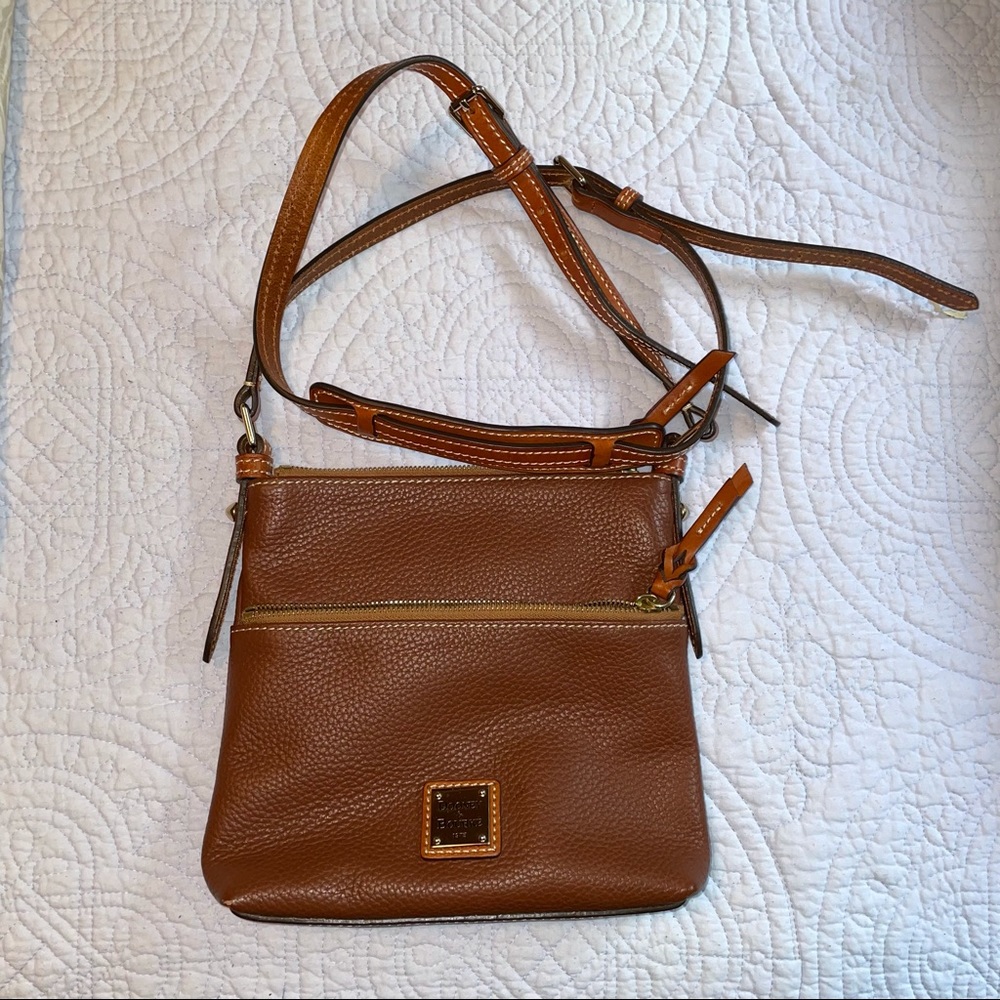 Dooney & Bourke leather purse